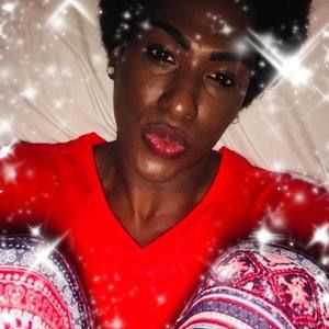 Meet your Posher, Derrez